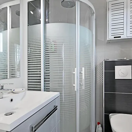 Port Lano By Interhome Agde